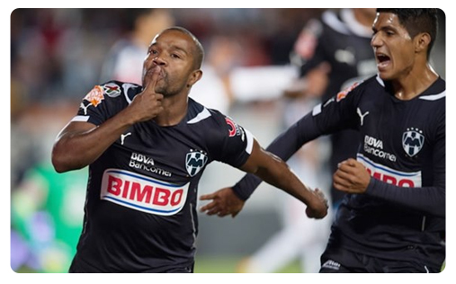 Dorlan Pabón offre le 2/2 aux Rayados