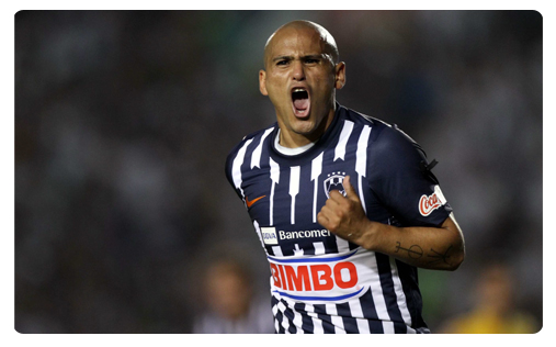 Suazo et Monterrey coulent Los Angeles