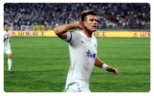 Erik Paartalu Paartalu fait tomber Guangzhou