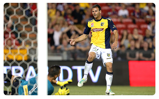 Stejovski marque et les Mariners sont la seule équipe à prendre un point à l'extérieur