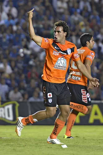 Esqueda dédie son but aux fans de Querétaro