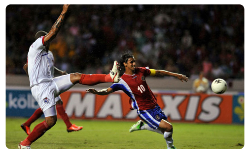 Costa Rica Brian Ruiz et les Ticos se placent