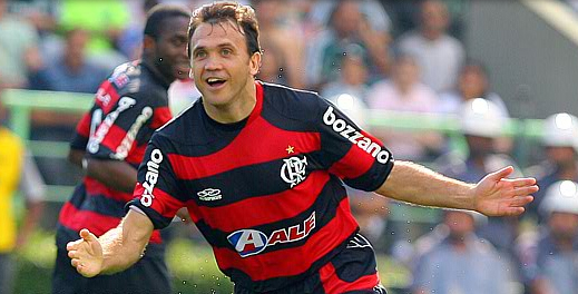 Le doublé de Petkovic ramène Flamengo dans la course au titre Flamengo, Petkovic